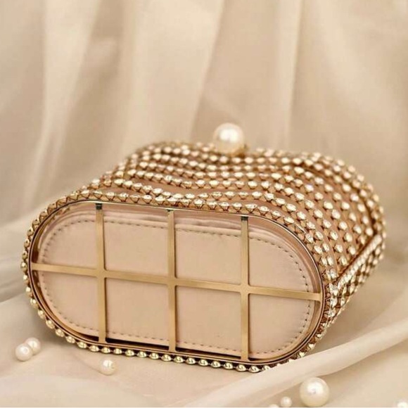 NWT βοΈπβοΈ House of Harlow 1960 Gorgeous Crystal & Pearl Mini Crossbody Bag - Picture 11 of 11